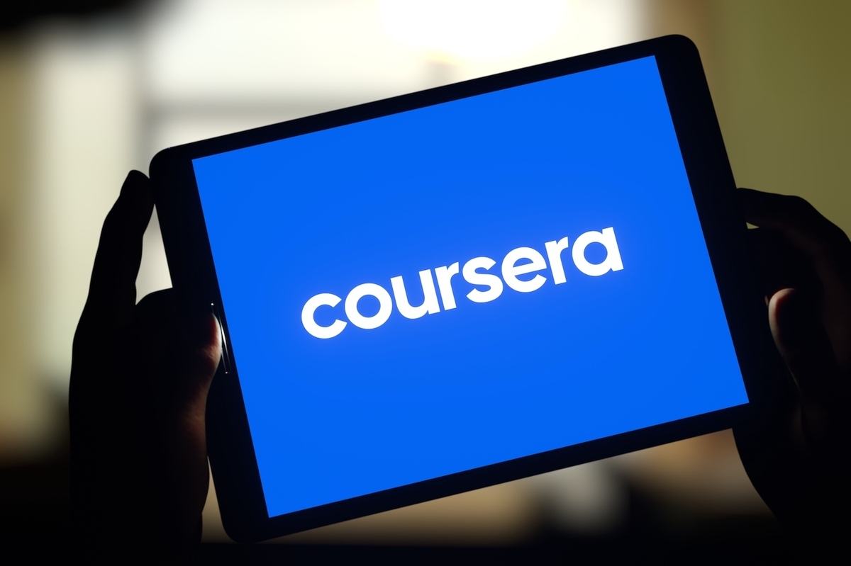 1111111oursera releases machine learning course