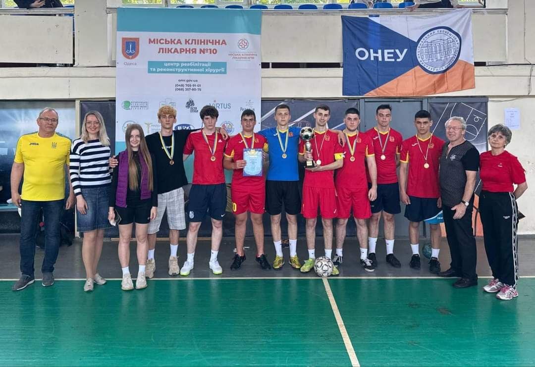 1e6dff83-671e-4051-98b2-a5543b65f5a4