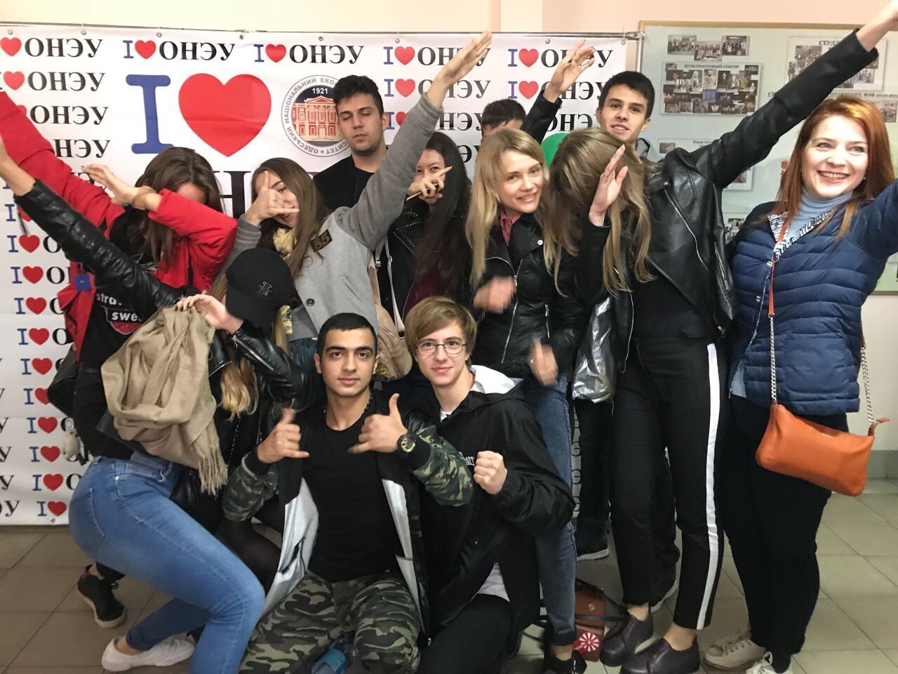 image-0-02-04-c6c7f70b9e6326af9ceb885d7c7ce34b0b8a794759b499aa23bb4d6d23e6c99a-V