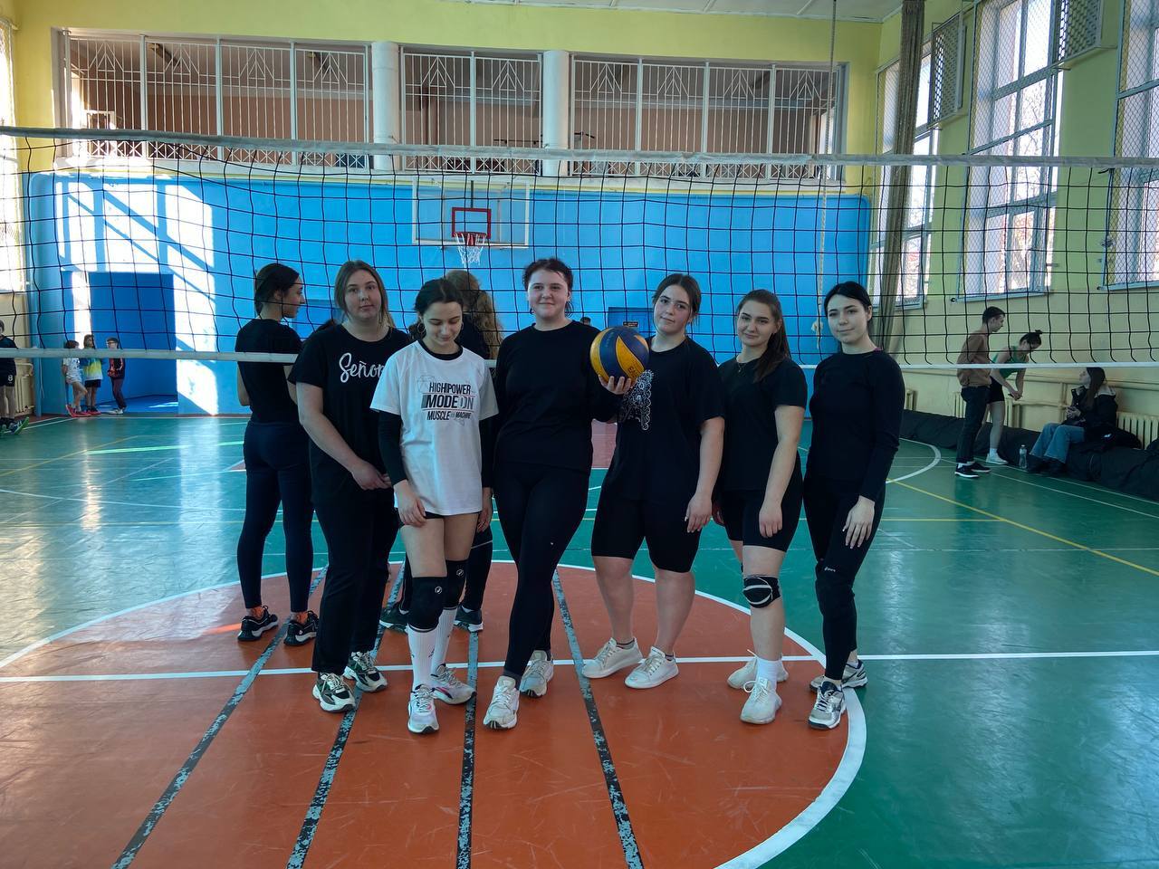 photo_5274001110144764714_y