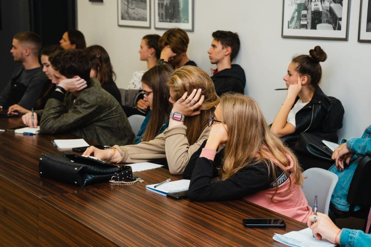 B10322bbf349d77cbd712ee793c9704a7823b774